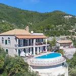 House On The Rocks